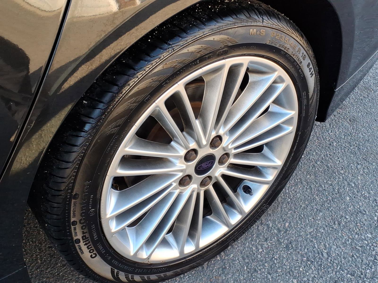Used 2015 Ford Fusion SE w/ Equipment Group 202A image 13