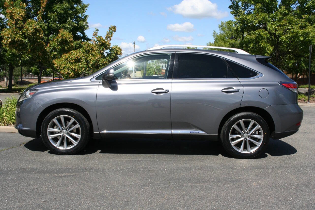 Used 2014 Lexus RX 450h AWD image 8