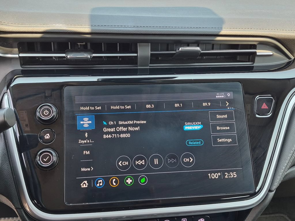 Used 2022 Chevrolet Bolt EUV LT w/ Convenience Package FWD image 20