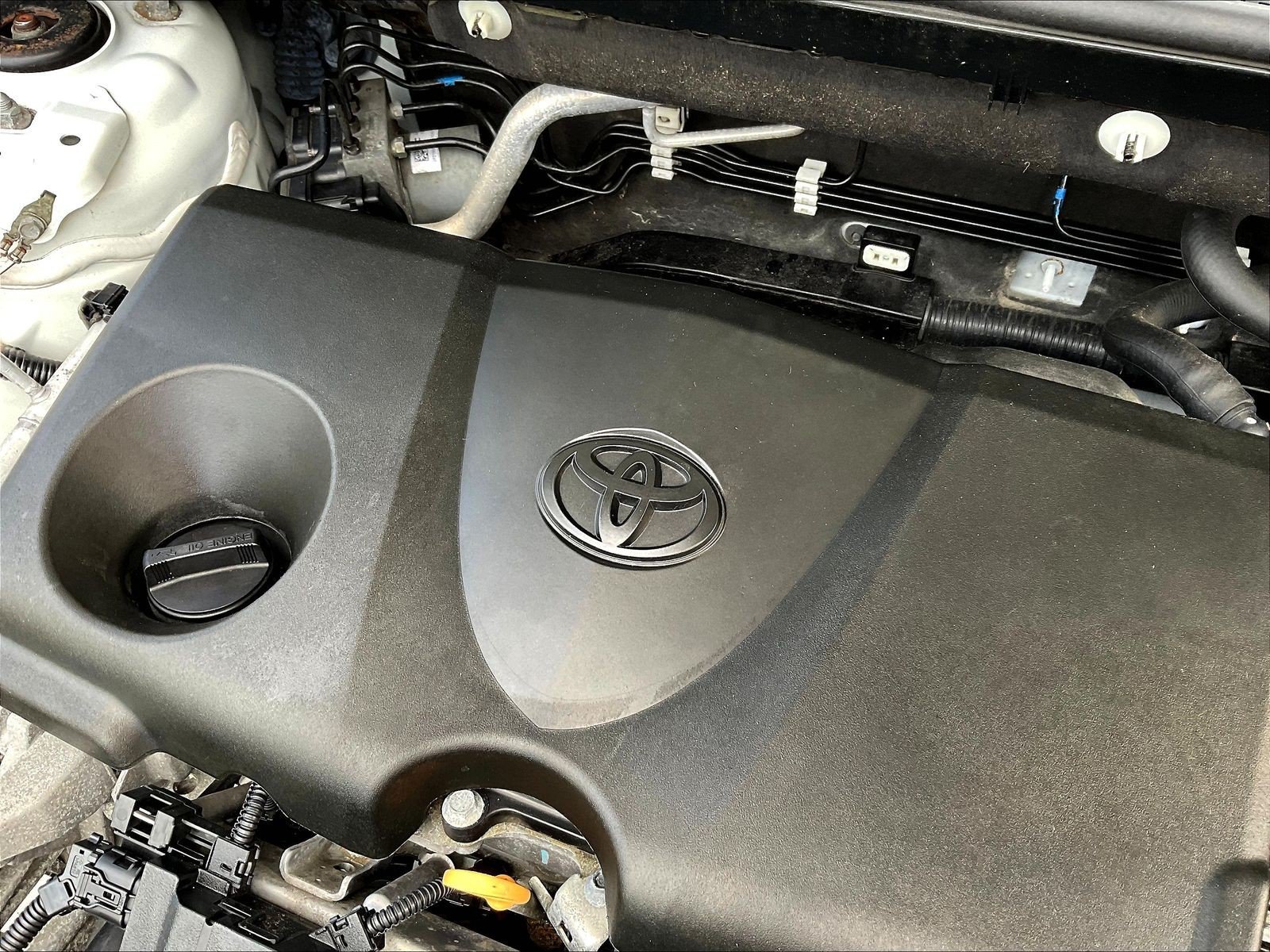 Used 2019 Toyota RAV4 LE AWD/4WD image 30