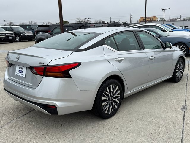 Used 2023 Nissan Altima 2.5 SV image 8