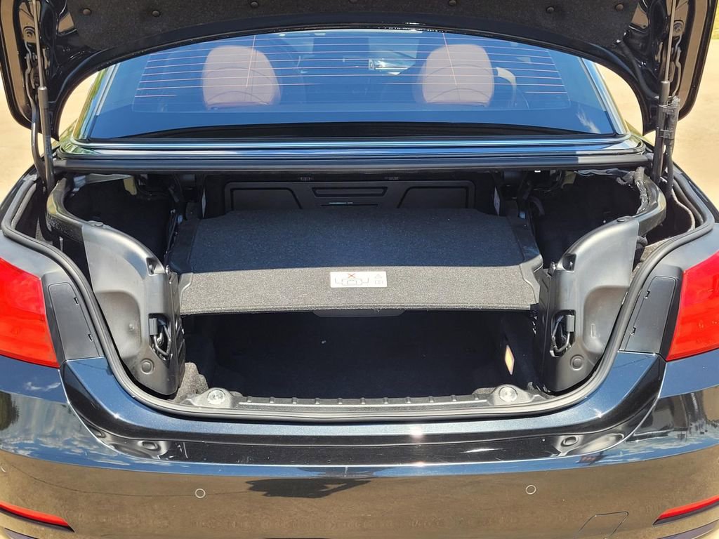 Used 2017 BMW 430i Convertible image 9