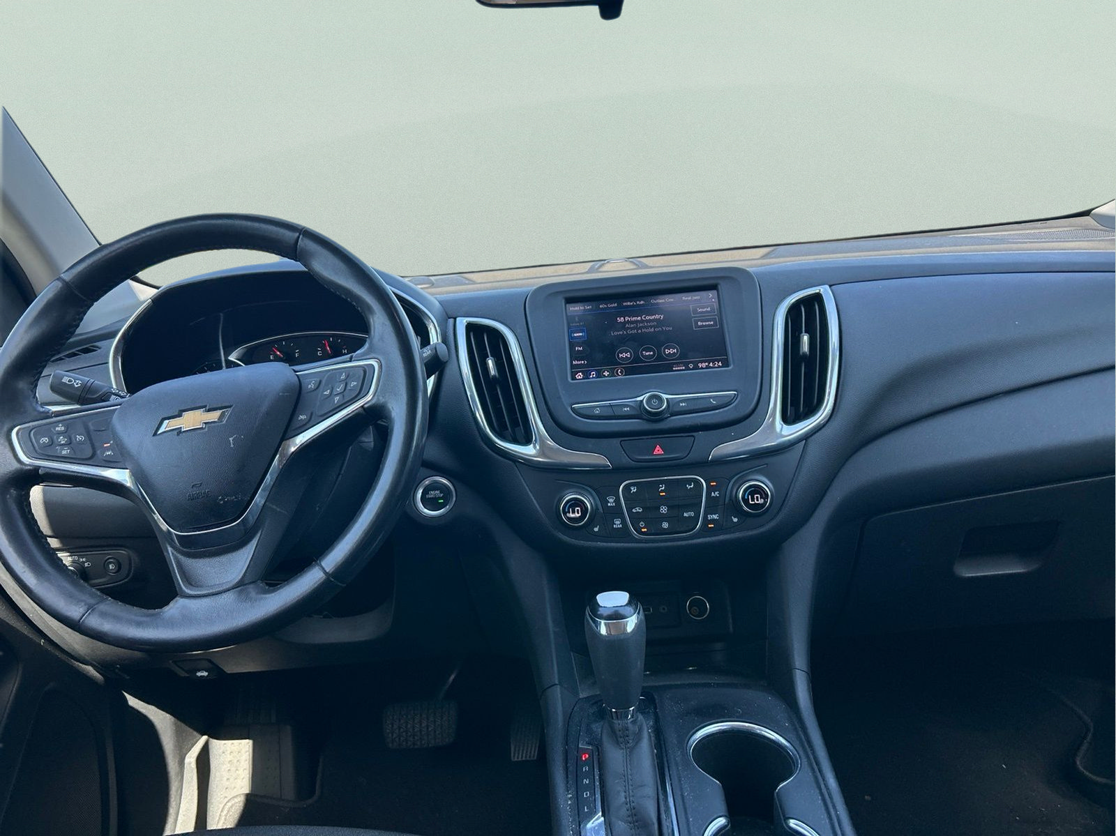 Used 2020 Chevrolet Equinox LT AWD/4WD image 13