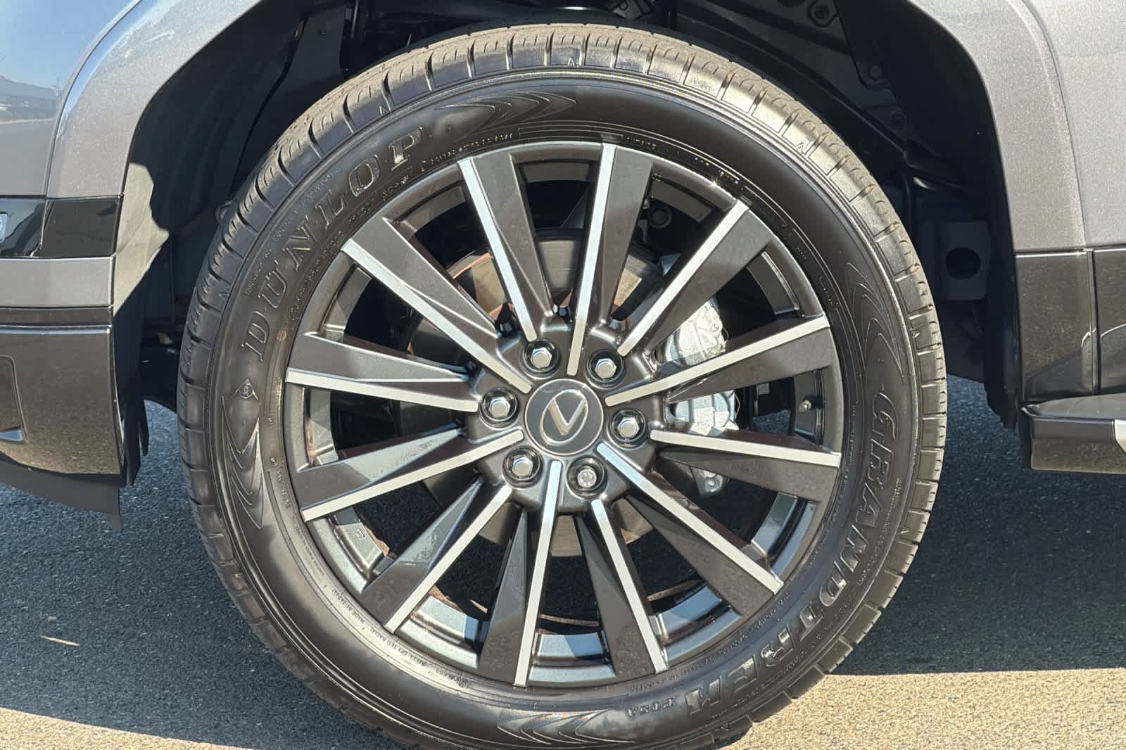 Certified 2024 Lexus GX 550 w/ Accessory Package (Z1) AWD/4WD image 33