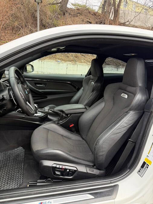 Used 2015 BMW M4 Coupe image 21