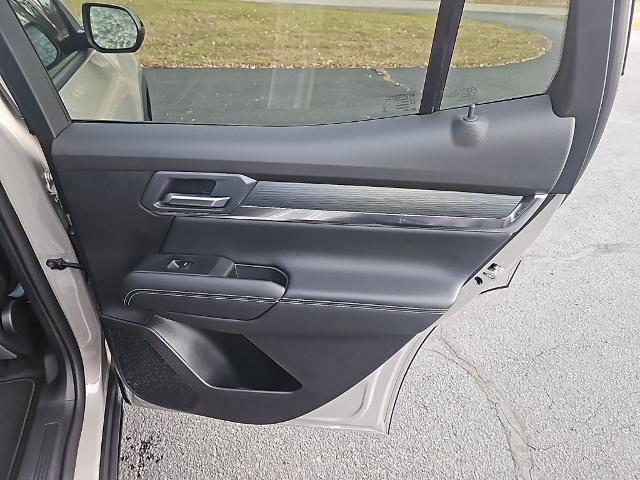 New 2026 GMC Terrain Elevation w/ Elevation Premium Package image 25