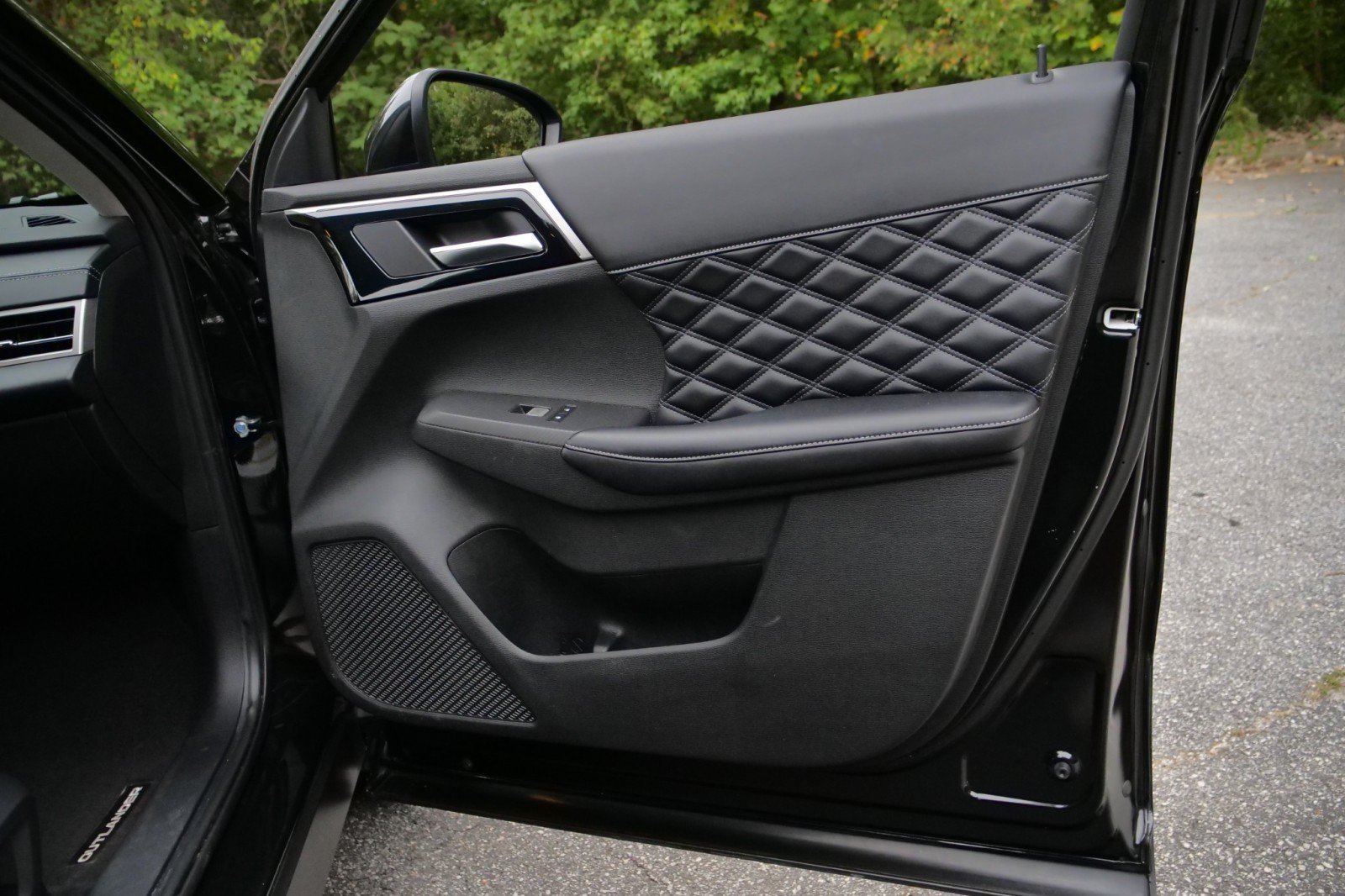 Used 2022 Mitsubishi Outlander SEL AWD/4WD image 44