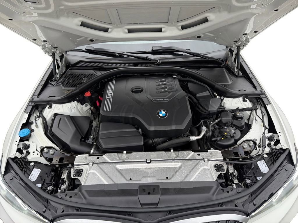Used 2023 BMW 330i xDrive 330i xDrive w/ Premium Package image 24