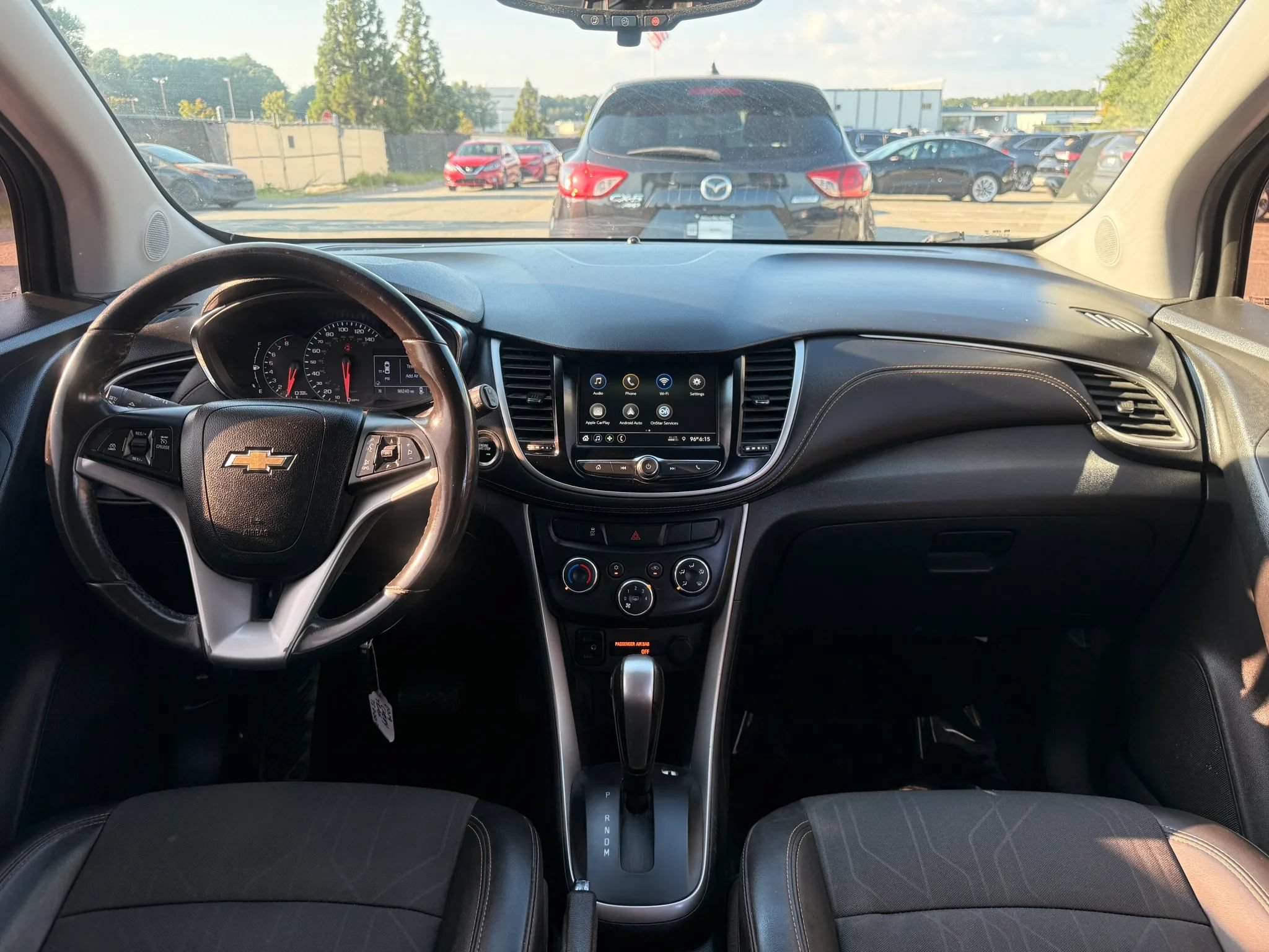 Used 2019 Chevrolet Trax LT w/ LT Convenience Package AWD/4WD image 3