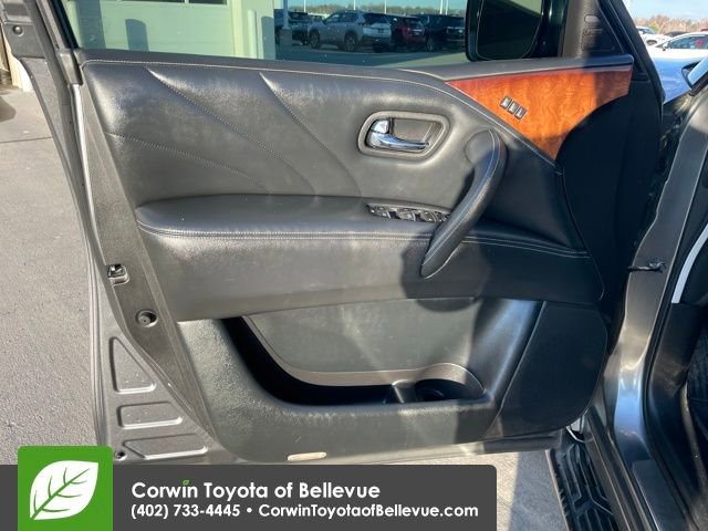 Used 2015 INFINITI QX80 4WD w/ Deluxe Technology Package image 10