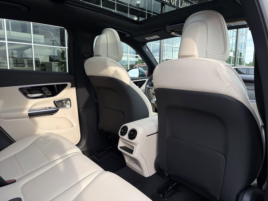 New 2026 Mercedes-Benz GLC 300 4MATIC image 17