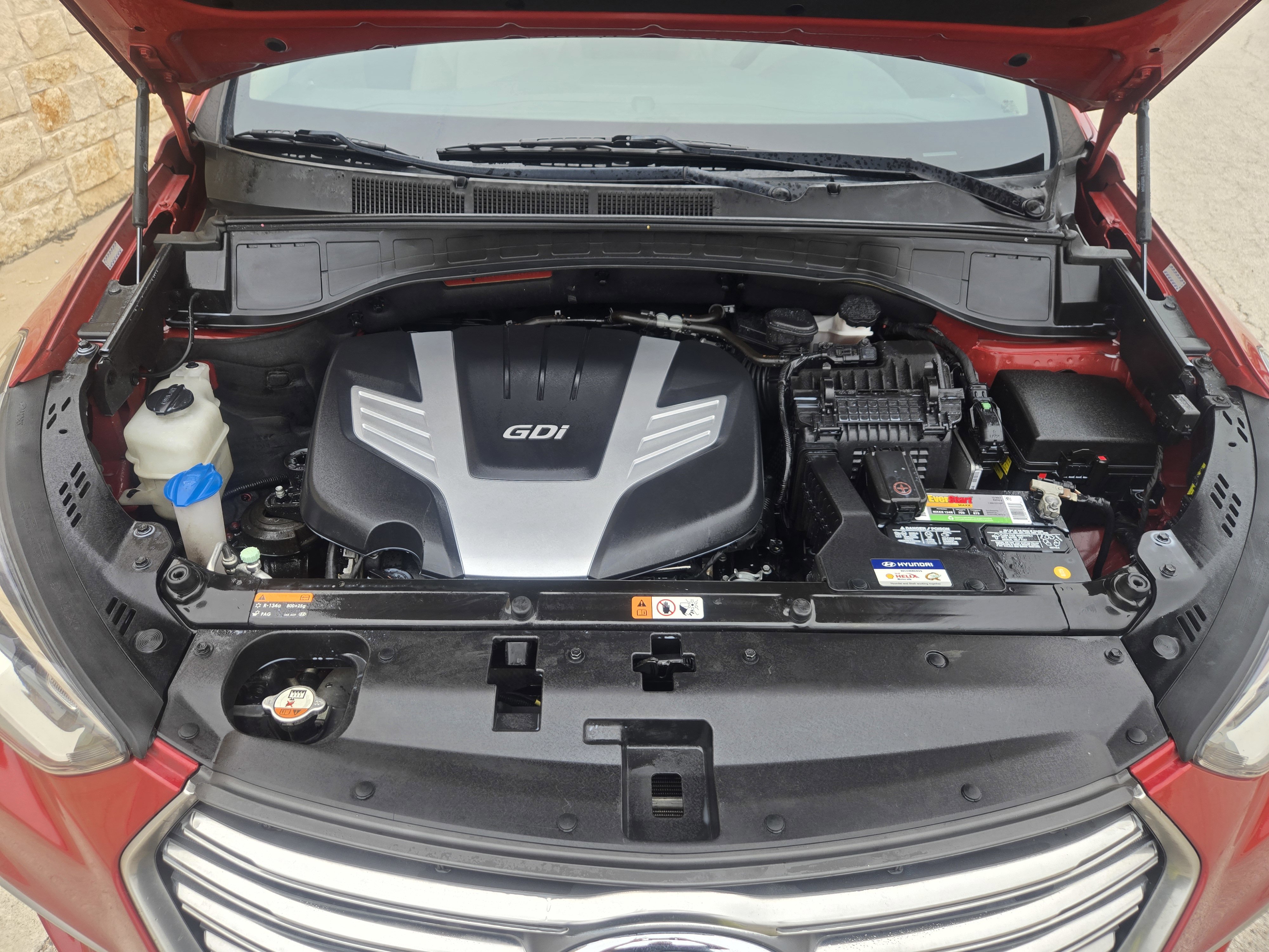 Used 2017 Hyundai Santa Fe SE Ultimate 3.3L Auto w/ SE Ultimate Tech Package 03 image 16