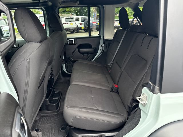 Used 2023 Jeep Wrangler Unlimited AWD/4WD image 13