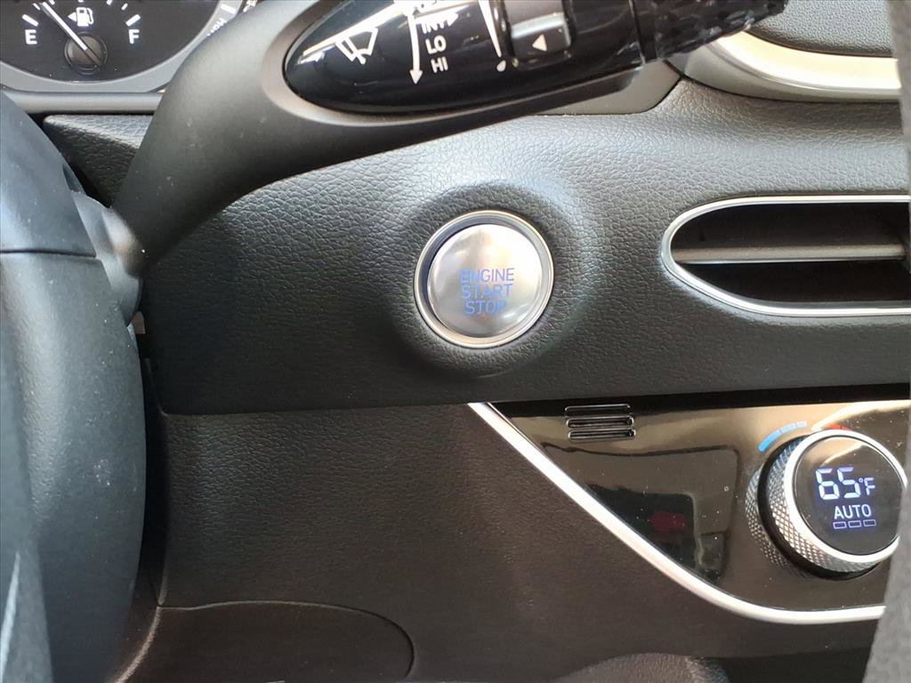 Used 2022 Hyundai Sonata SEL image 25