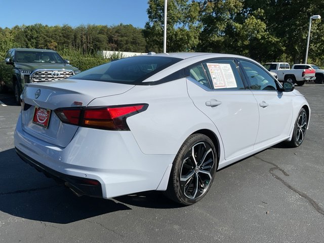 Used 2025 Nissan Altima 2.5 SR w/ SR Premium Package FWD image 8