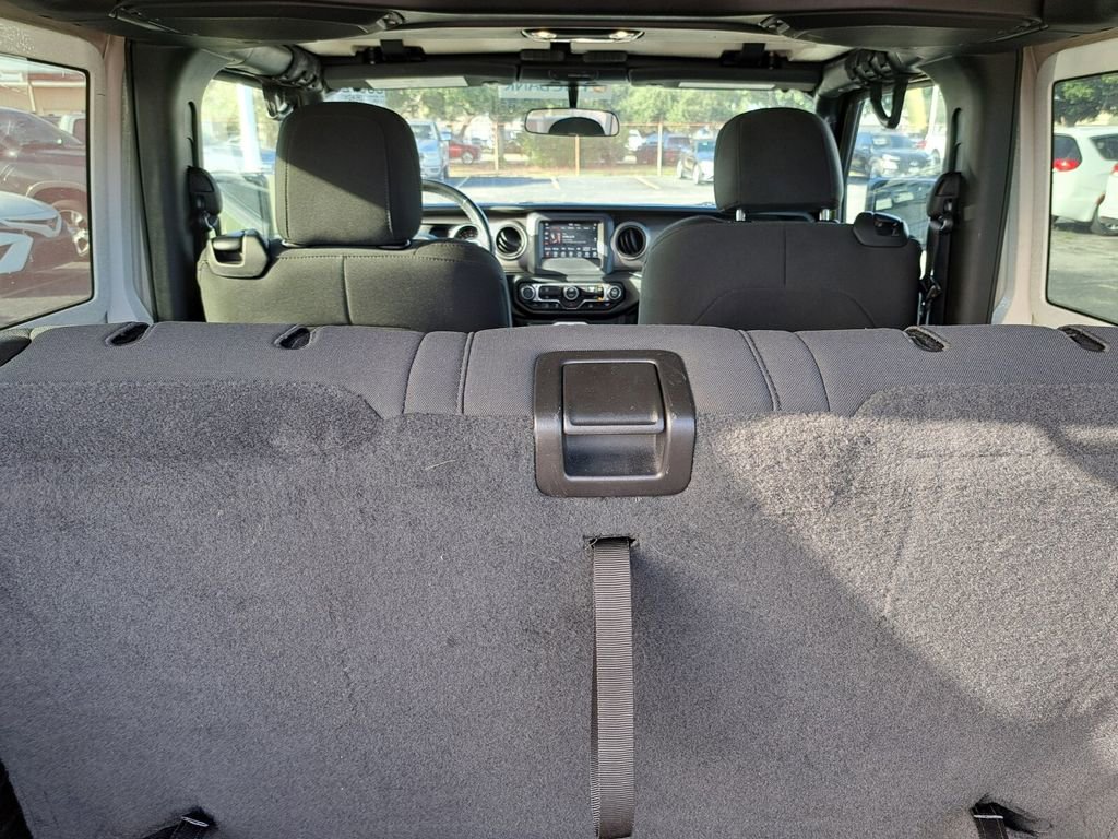 Used 2020 Jeep Wrangler Sport S image 26