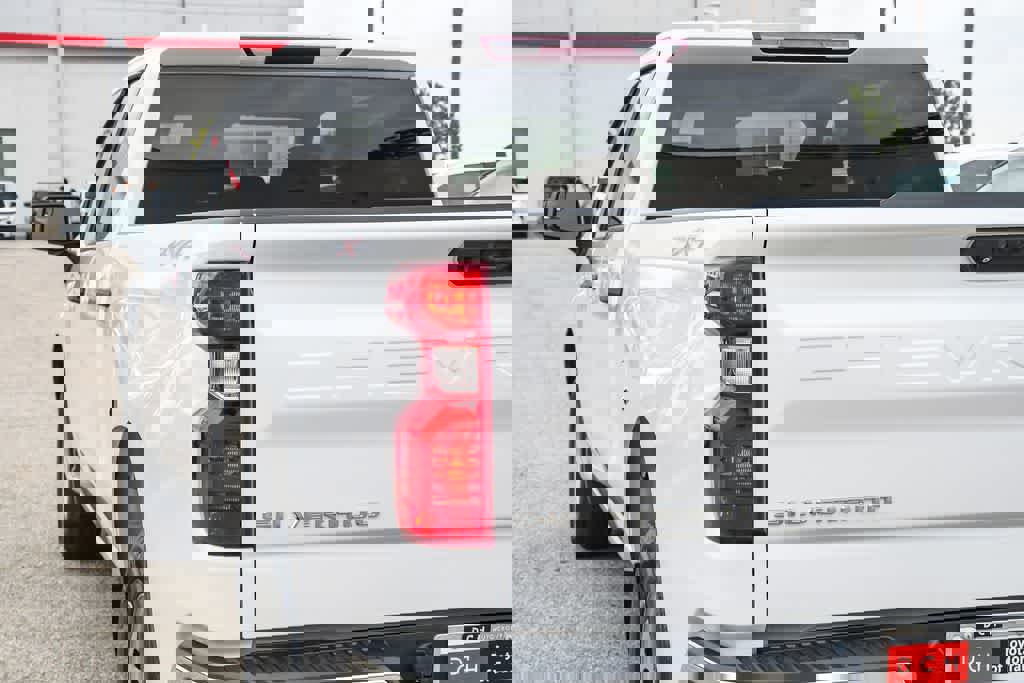 Used 2022 Chevrolet Silverado 1500 W/T w/ WT Value Package image 6