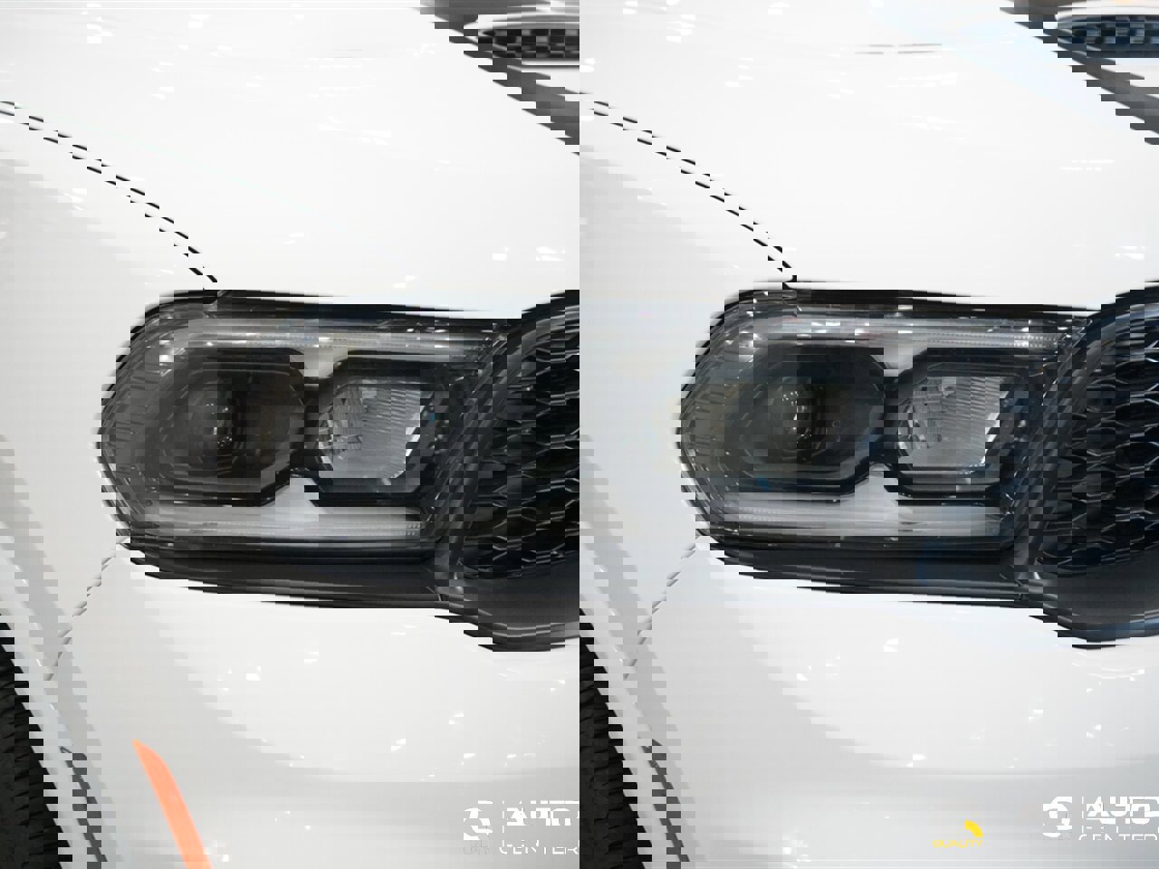 Used 2022 Dodge Durango R/T w/ Tow 'N Go Group image 4