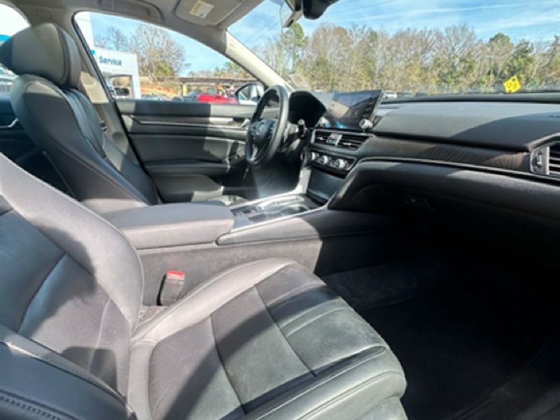 Used 2022 Honda Accord Touring image 20