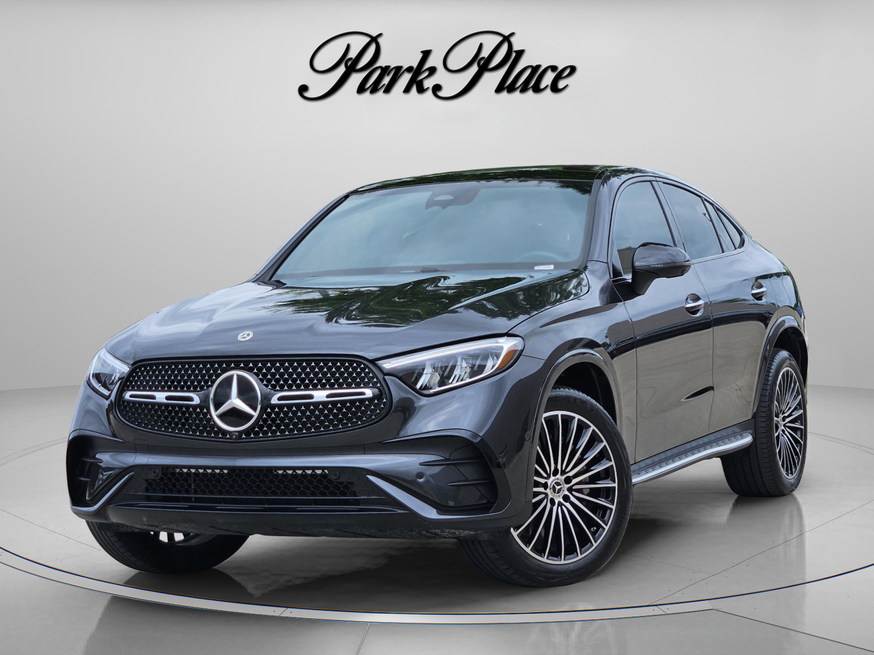 Certified 2025 Mercedes-Benz GLC 300 4MATIC image 1