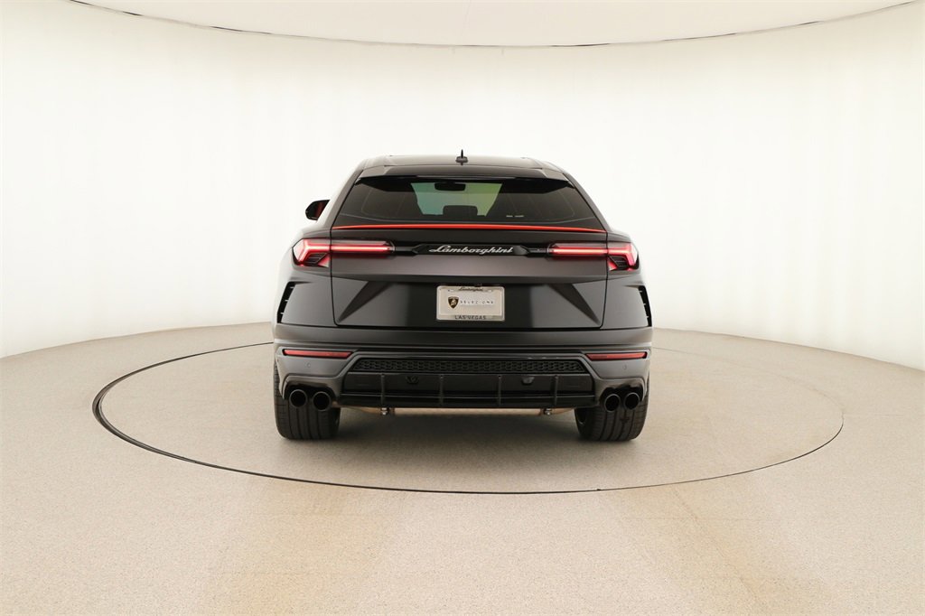 Used 2022 Lamborghini Urus image 5