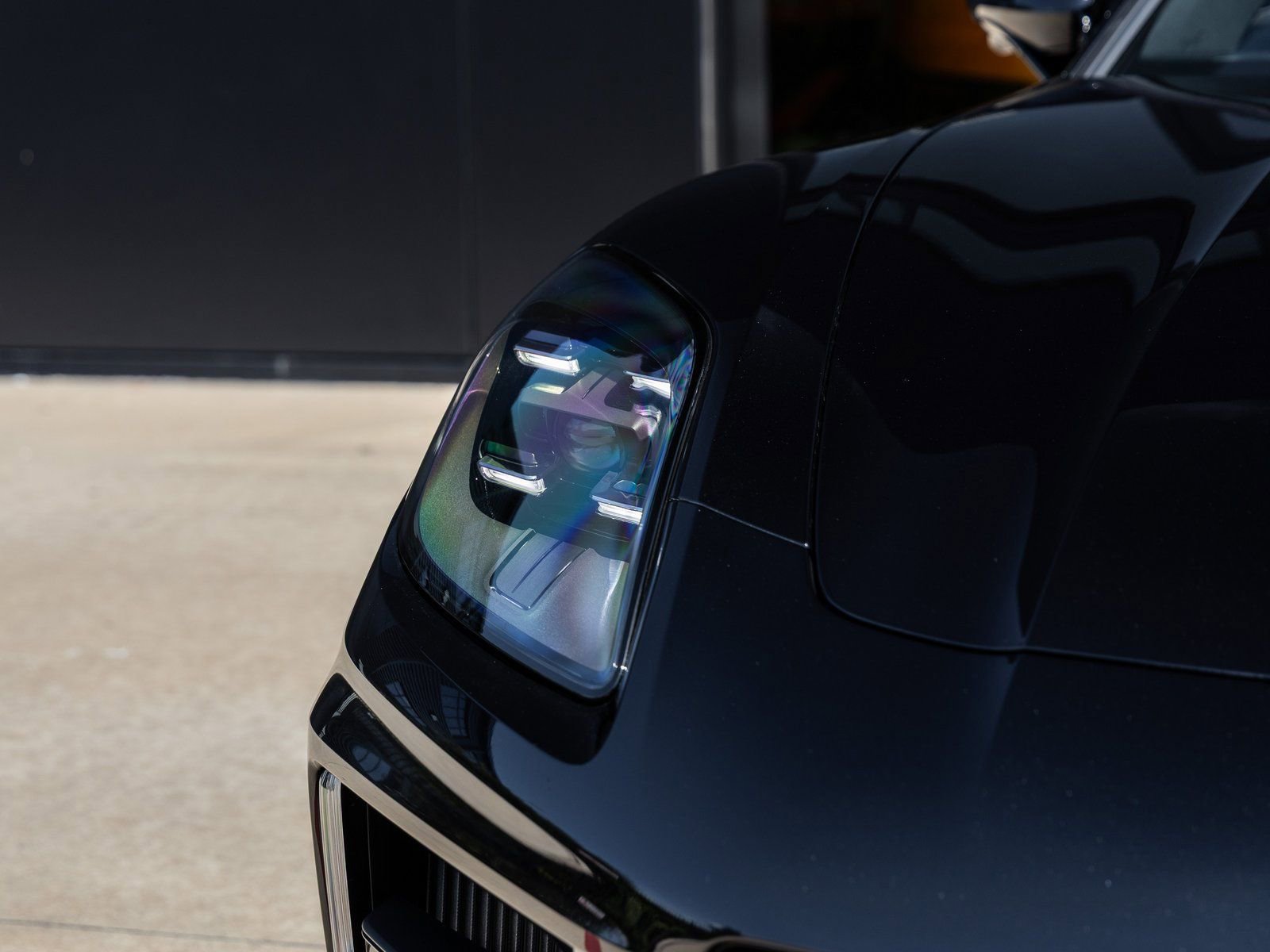 Certified 2025 Porsche Panamera image 19