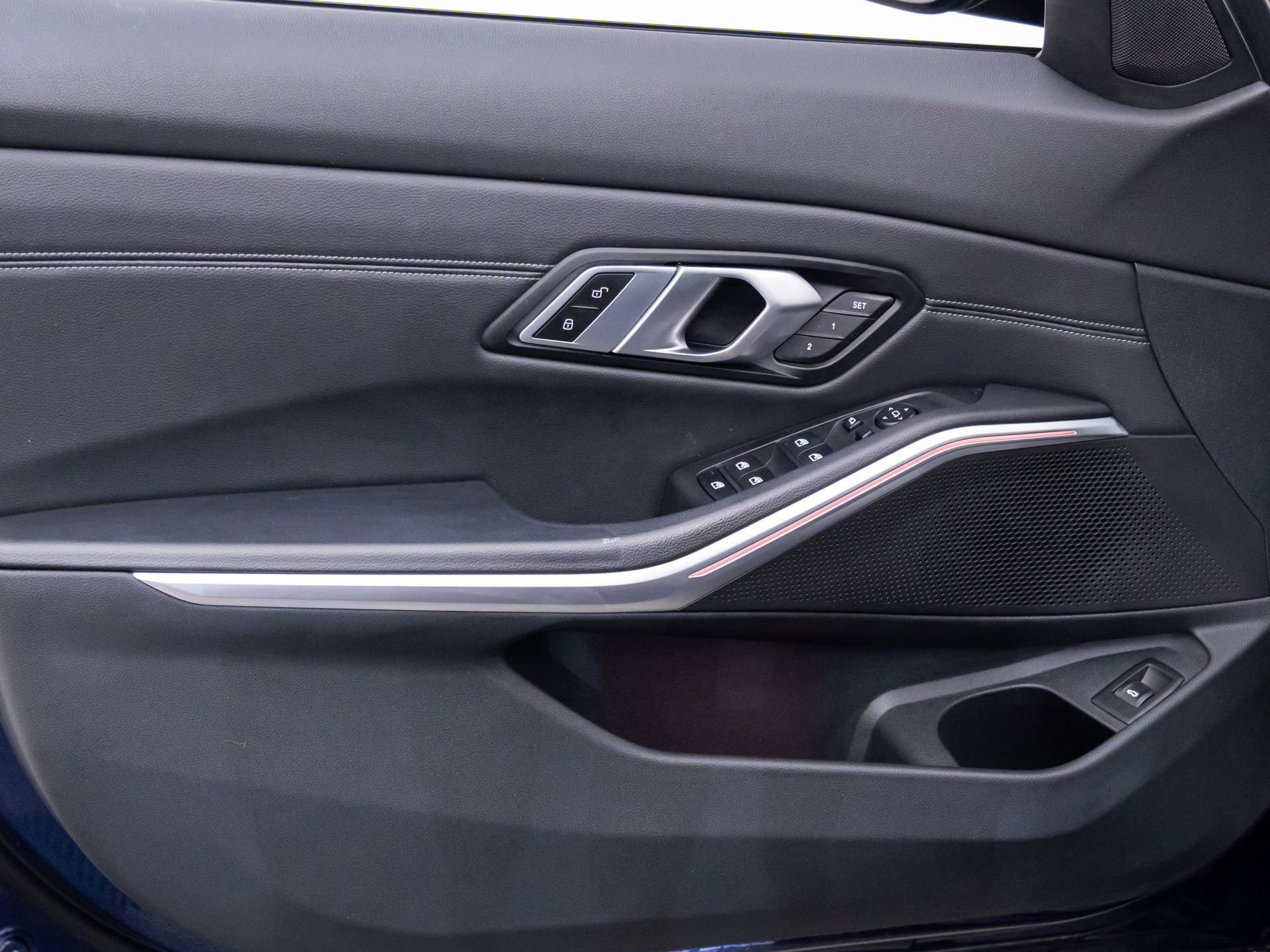 Certified 2022 BMW 330i xDrive Sedan w/ M Sport Package image 13