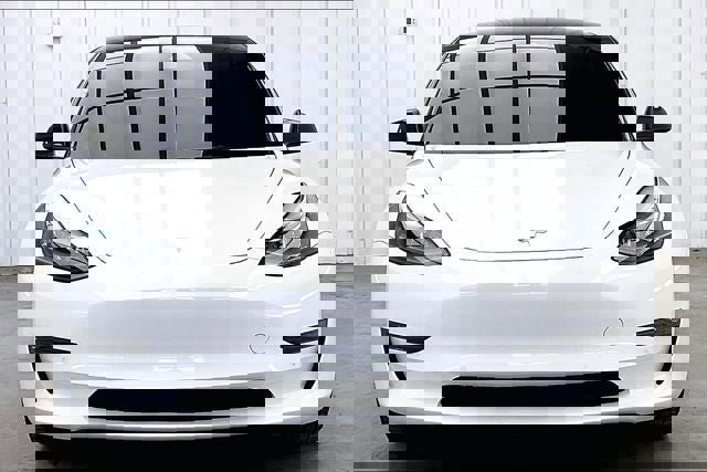 Used 2021 Tesla Model 3 Standard Range Plus RWD image 3