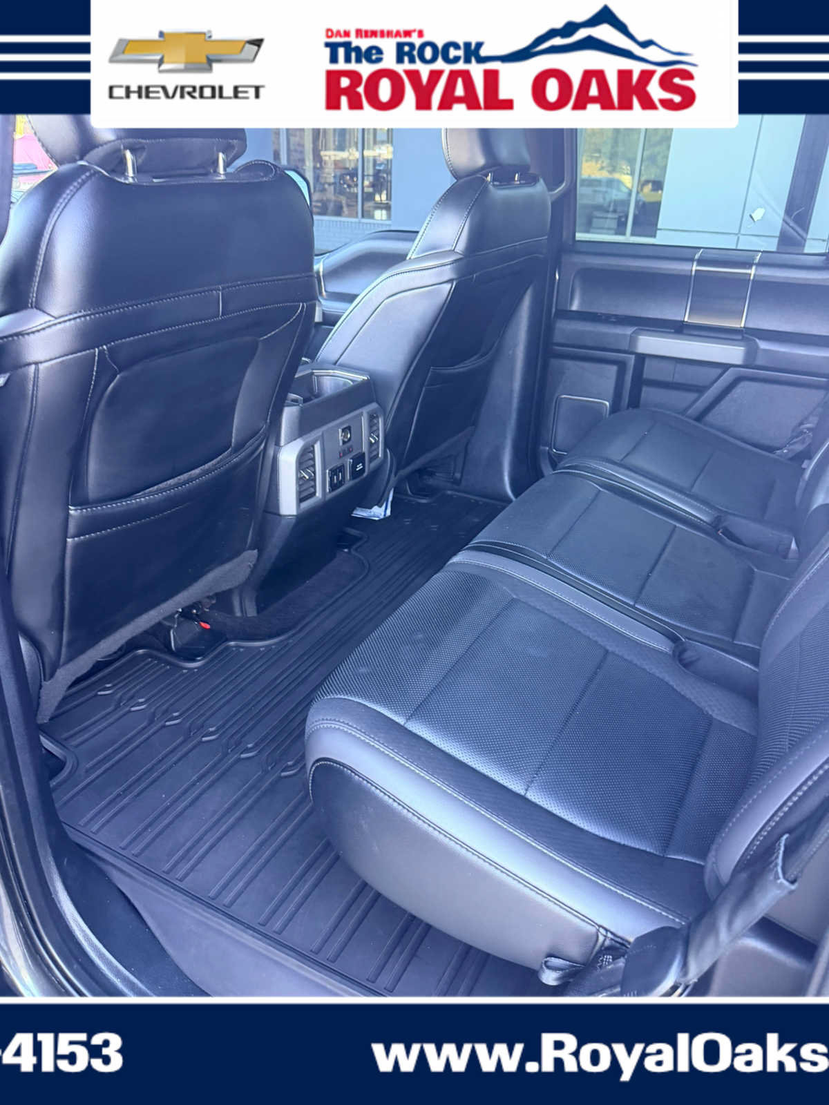 Used 2019 Ford F150 Raptor w/ Equipment Group 802A Luxury AWD/4WD image 11