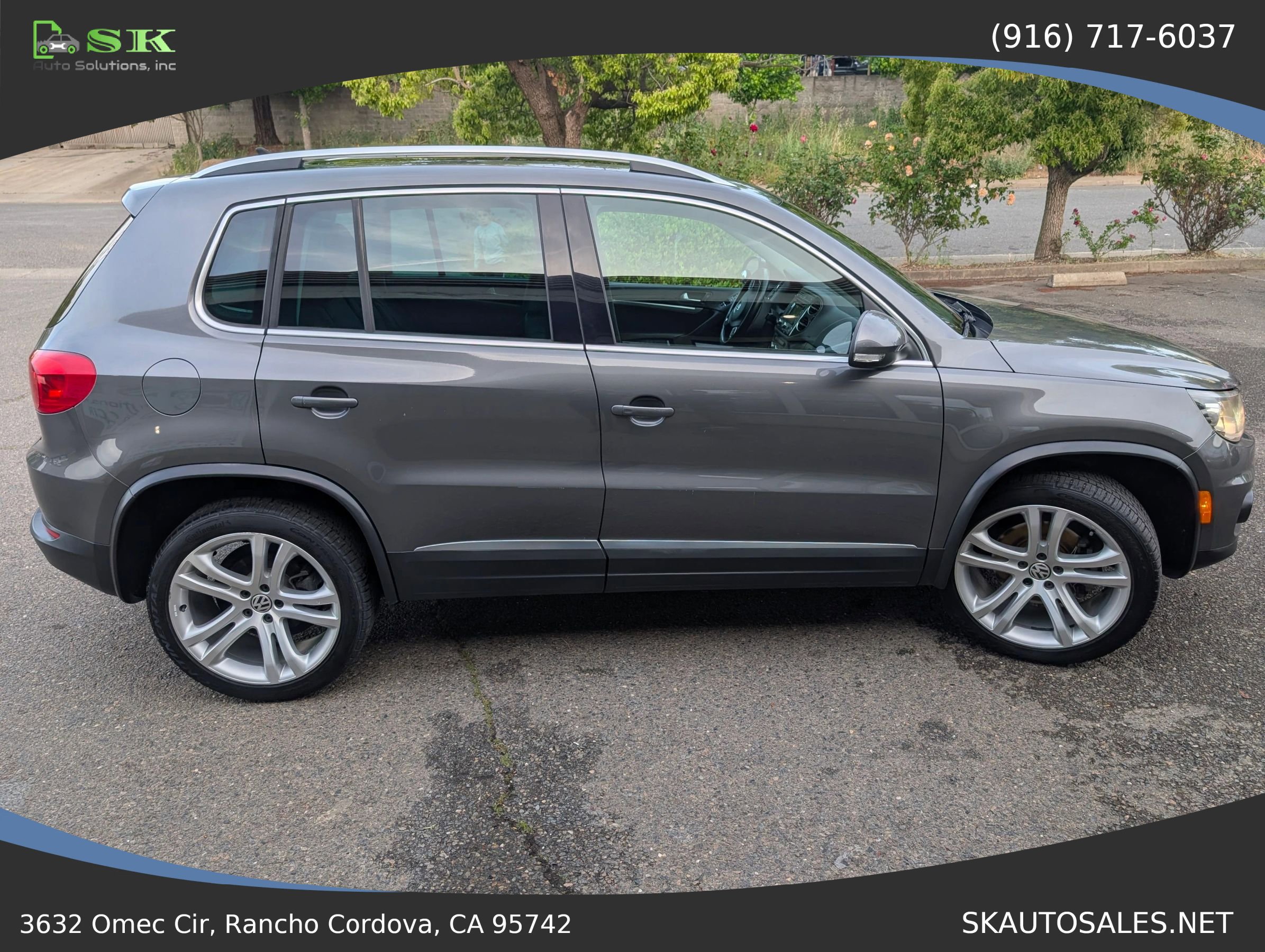 Used 2013 Volkswagen Tiguan SEL AWD/4WD image 6