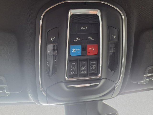 New 2026 Jeep Grand Cherokee L Limited AWD/4WD image 31
