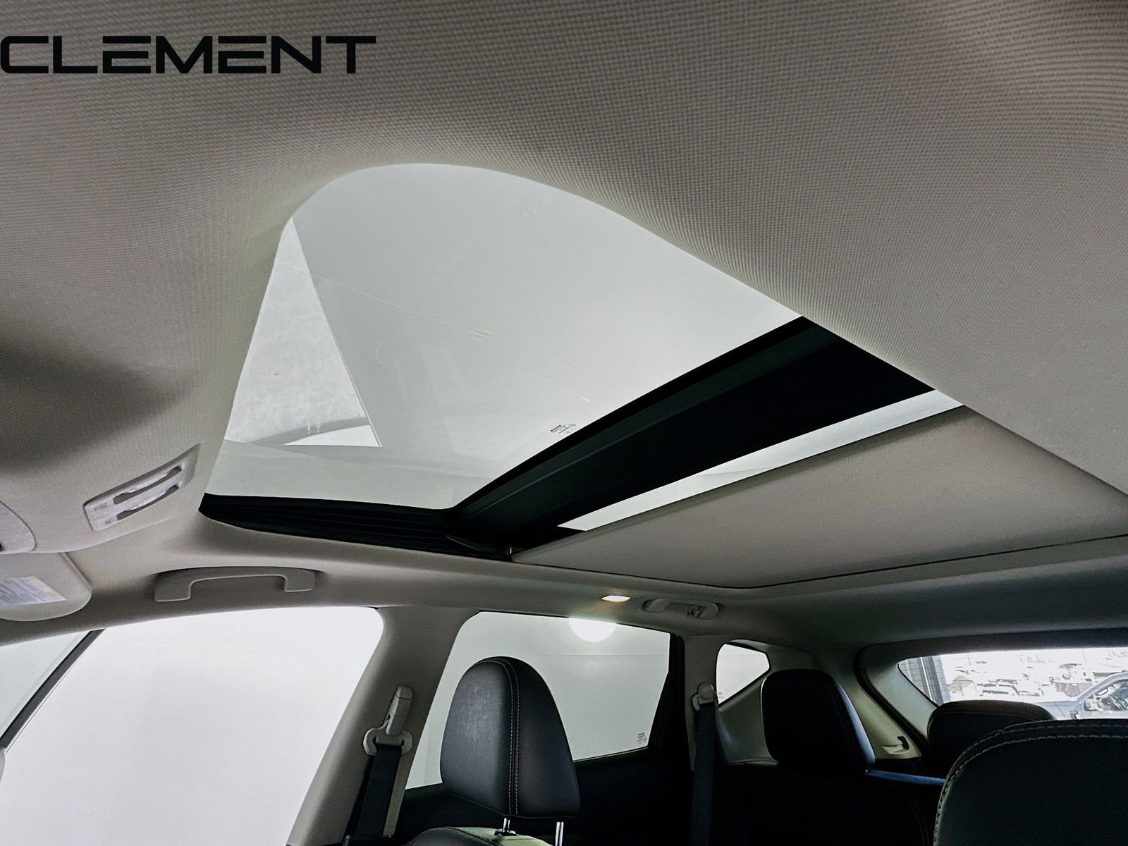 Used 2020 Nissan Murano SL image 24