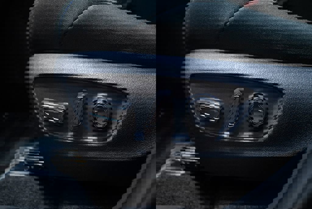 Certified 2024 Toyota RAV4 SE image 22