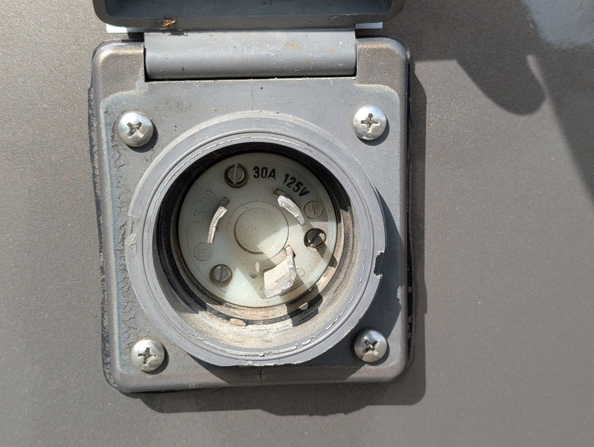 Used 2005 Dodge Sprinter 2500 w/ PWR Convenience Group image 11