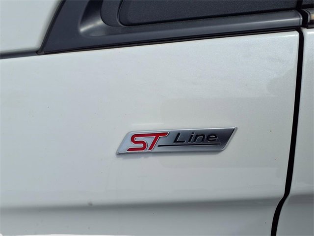 Used 2022 Ford Edge ST-Line image 11