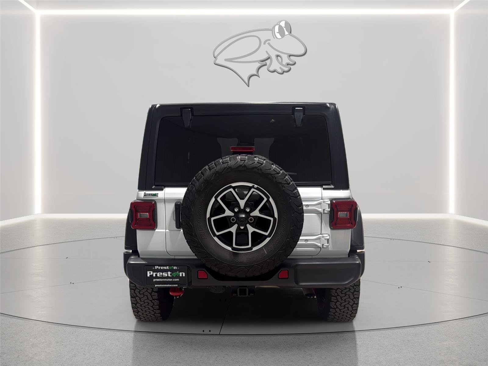 Used 2025 Jeep Wrangler Unlimited Rubicon AWD/4WD image 5