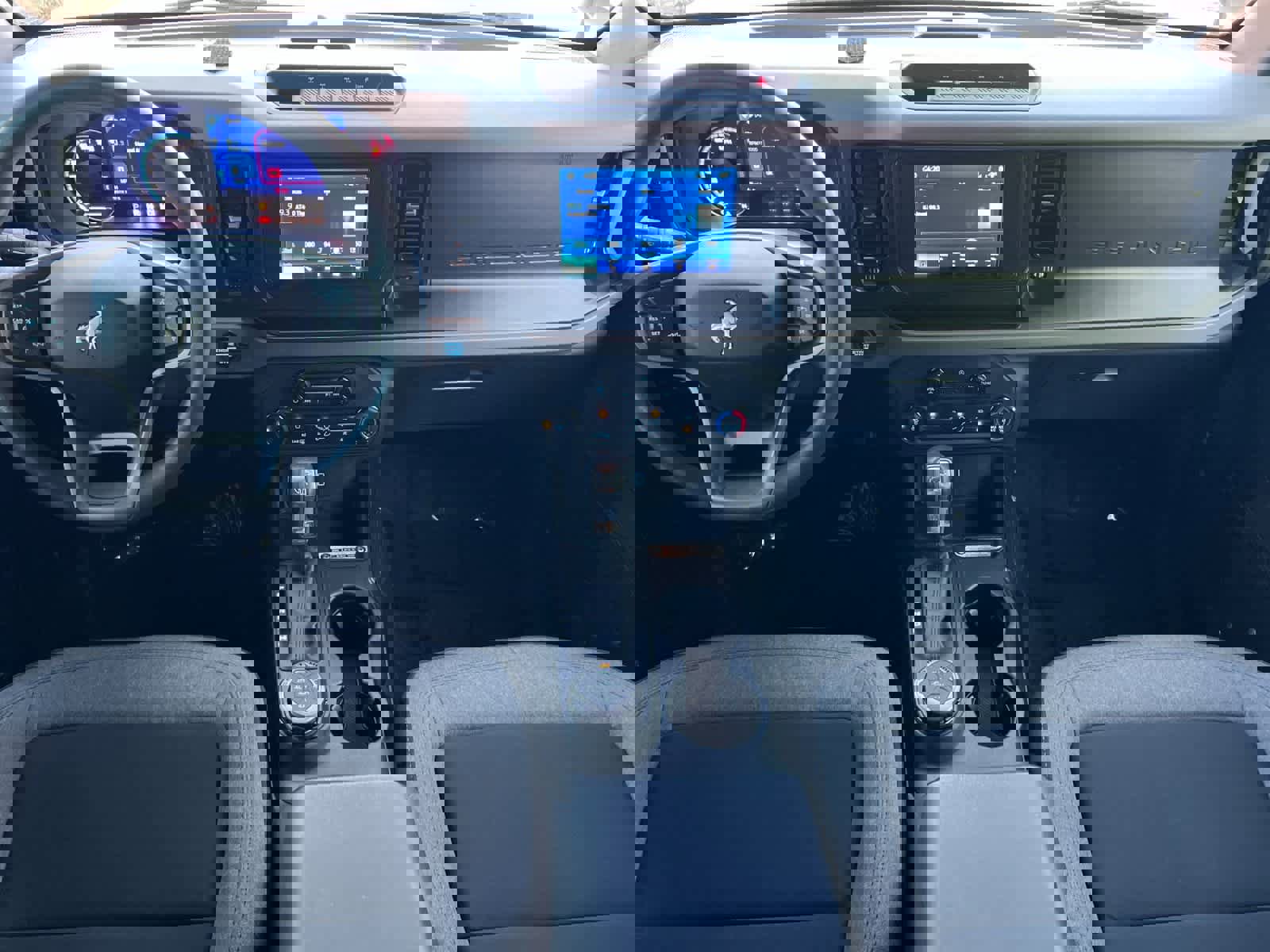 Used 2022 Ford Bronco Base w/ Sasquatch Package image 4