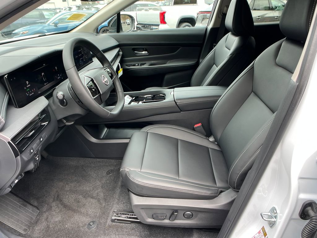 Used 2025 Nissan Murano SV w/ Cargo Package image 9