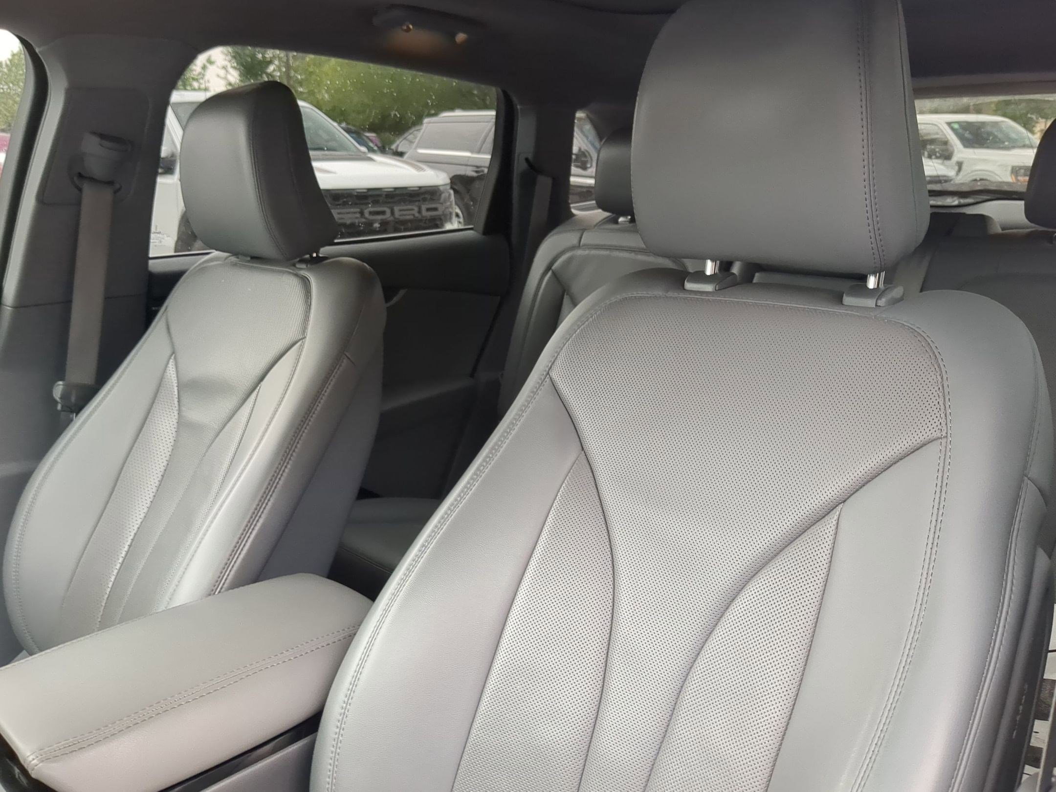Used 2021 Lincoln Nautilus Reserve FWD image 11