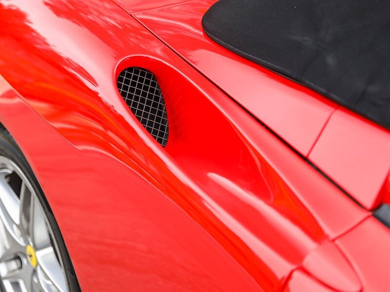 Used 2002 Ferrari 360 Spider RWD image 25