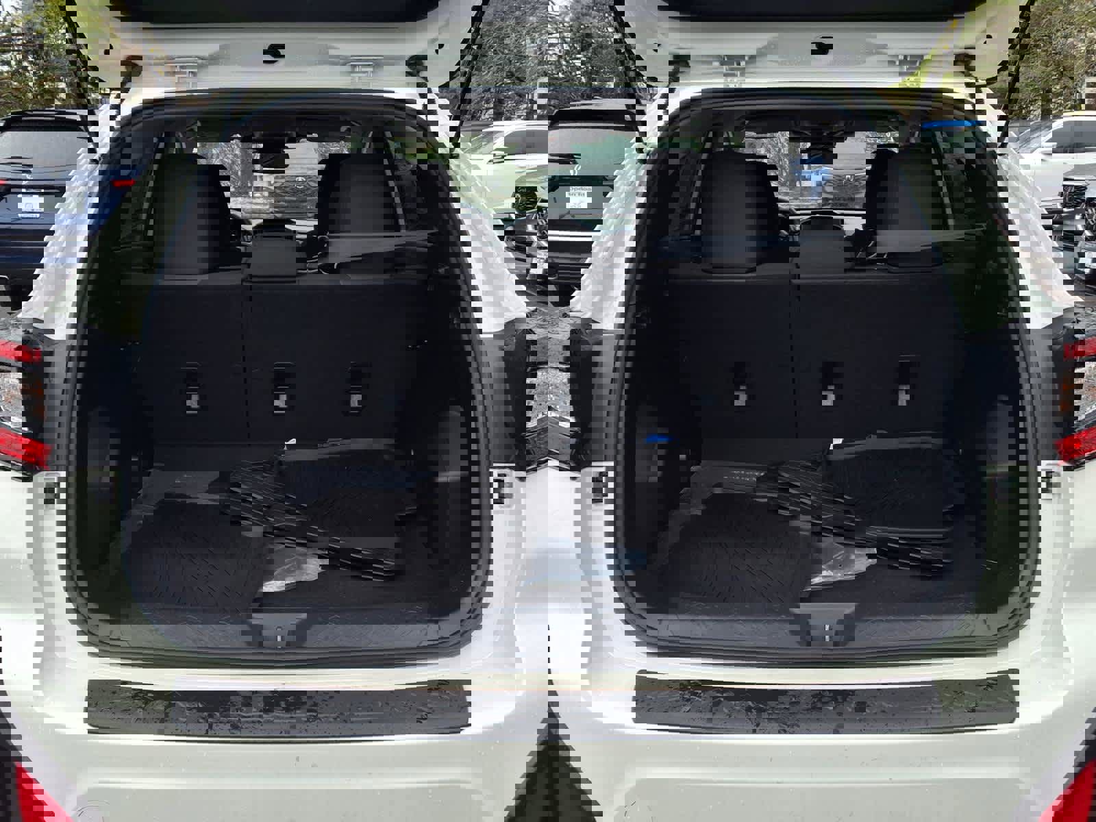 Used 2025 Subaru Crosstrek 2.0i image 21