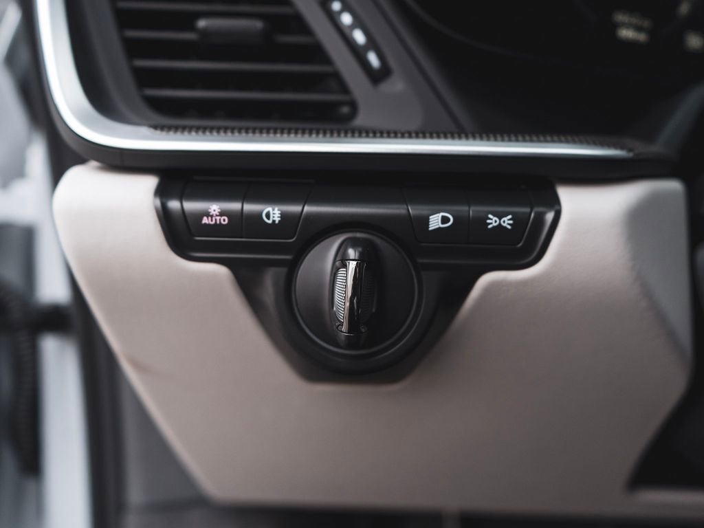 Used 2025 Porsche 911 Turbo S image 15