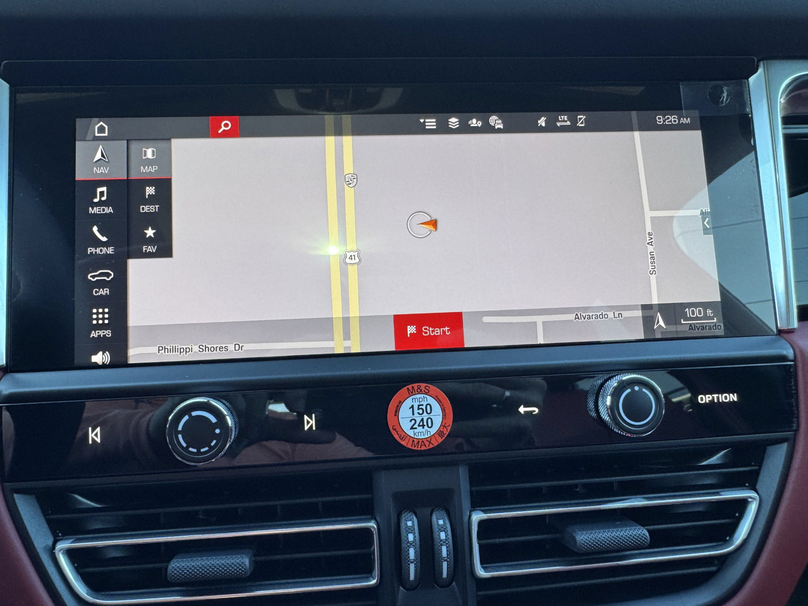 New 2025 Porsche Macan AWD/4WD image 28