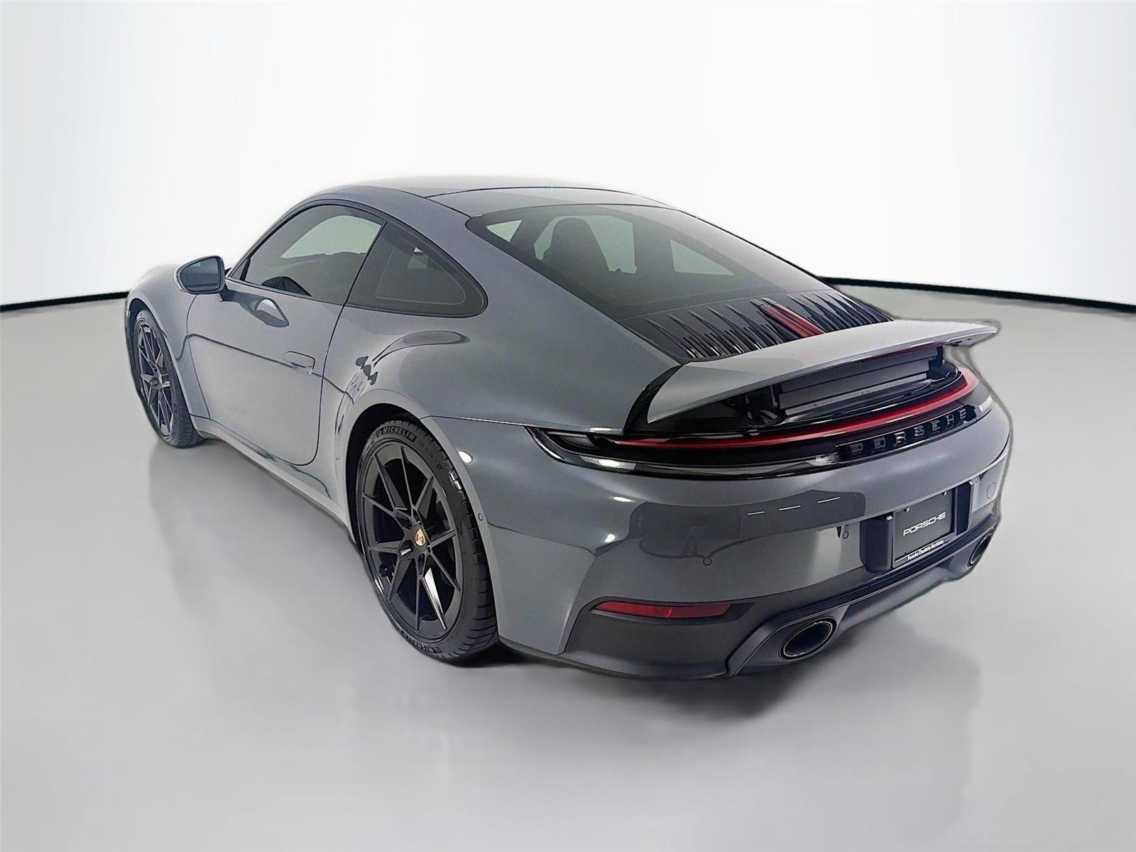 Certified 2025 Porsche 911 Carrera image 3