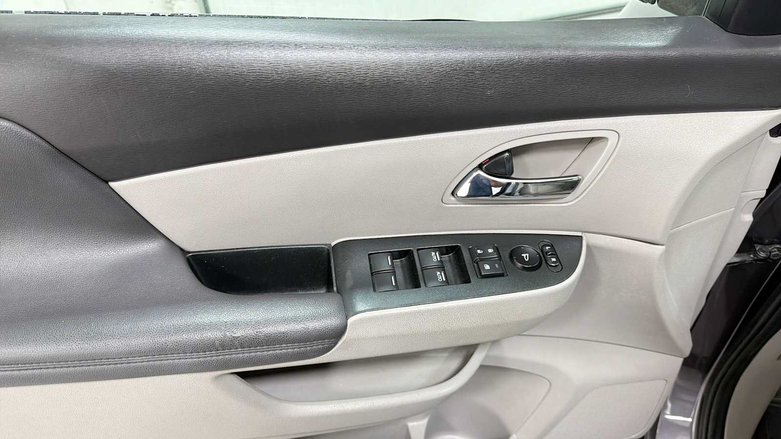 Used 2016 Honda Odyssey EX-L image 15