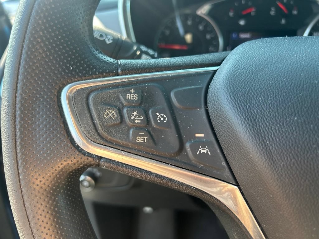 Used 2020 Chevrolet Equinox LT AWD/4WD image 17