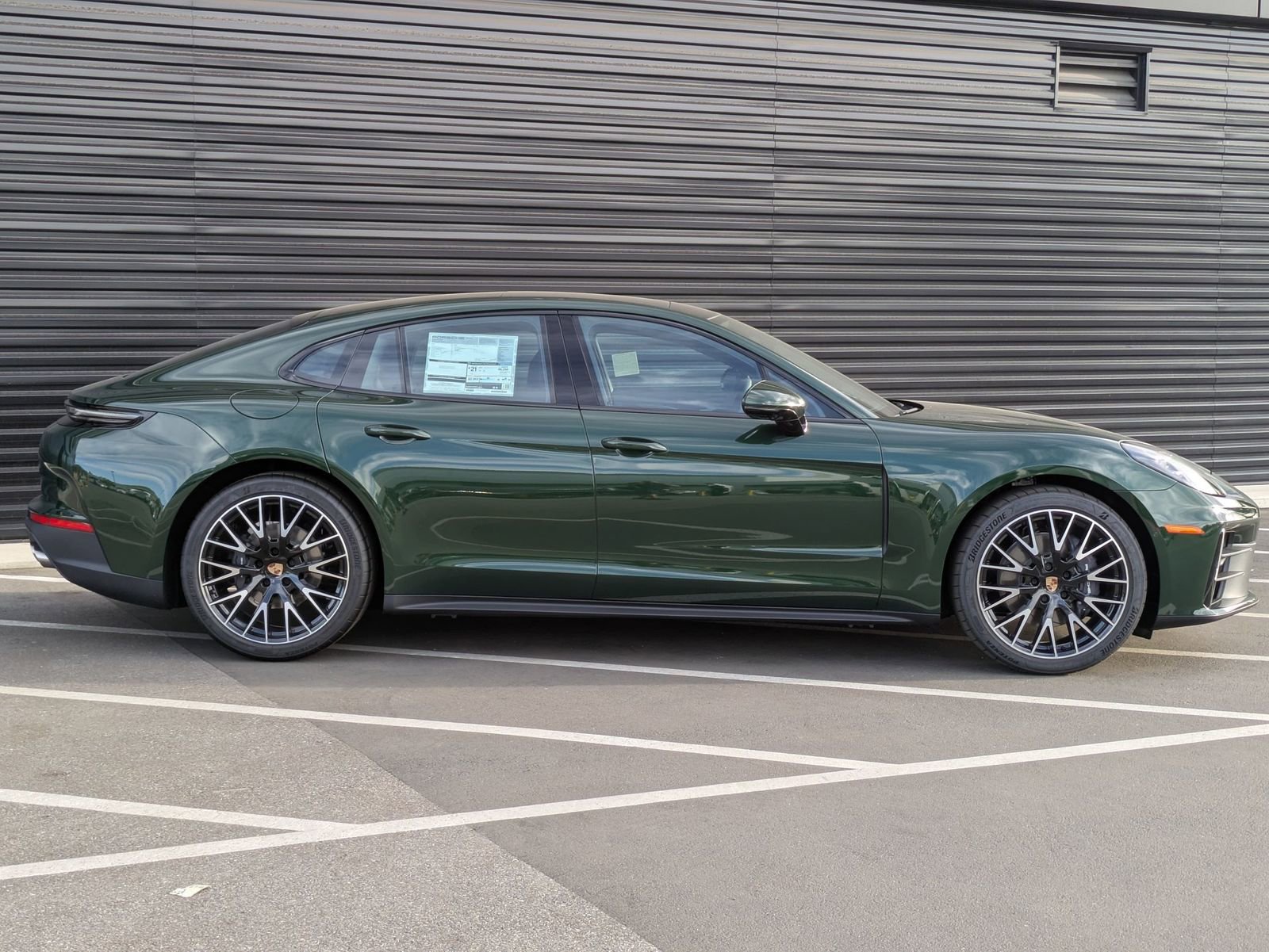 New 2026 Porsche Panamera image 8