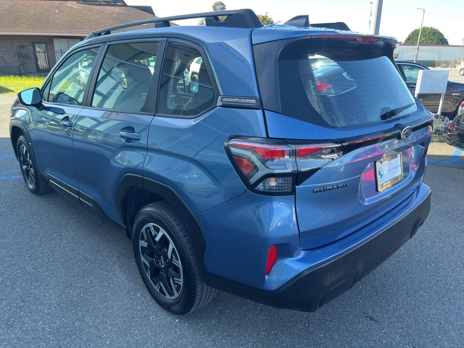 Used 2025 Subaru Forester AWD/4WD image 4