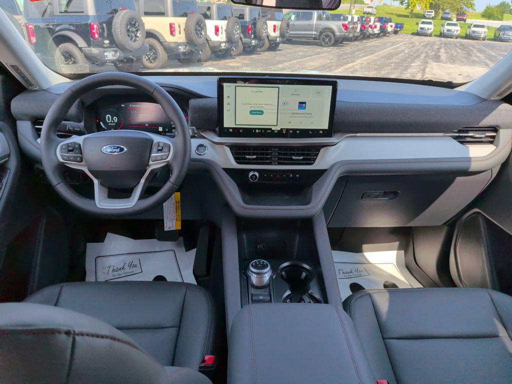 New 2026 Ford Explorer Active w/ Active Comfort Package AWD/4WD image 16