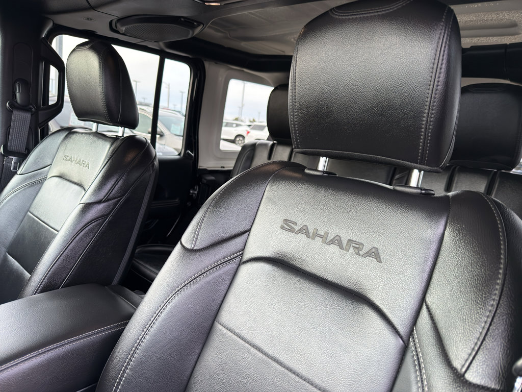 Used 2021 Jeep Wrangler Unlimited Sahara w/ Cold Weather Group image 28